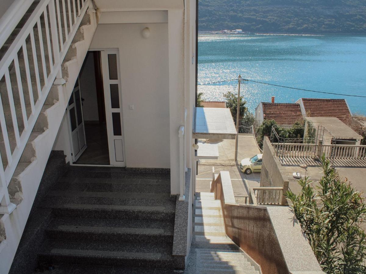 Apartments And Rooms Mato Neum Exterior foto
